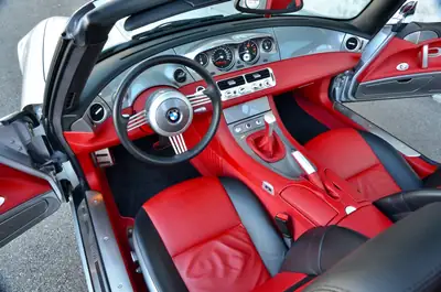 BMW Z8 Roadster 2001 — Légendaire cabriolet sport, 400 ch, très faible kilométrage — Miniatura 18