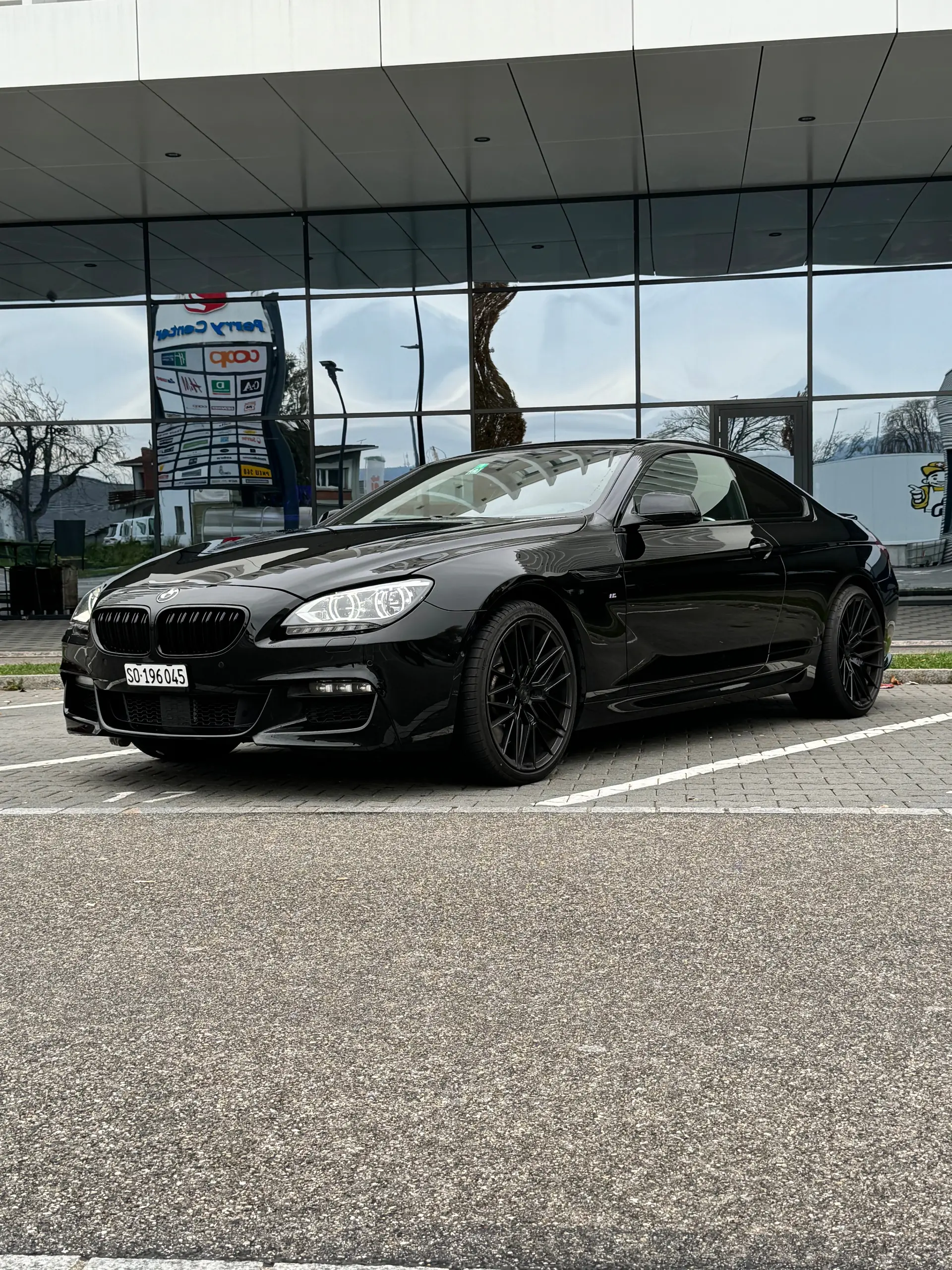 BMW 650i Coupé xDrive — Coupé sportif premium avec M-Paket et équipement complet — Außenansicht
