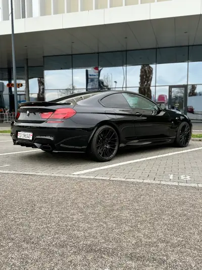 BMW 650i Coupé xDrive — Coupé sportif premium avec M-Paket et équipement complet — Innenraum