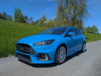 Ford Focus RS 2.3 EcoBoost AWD — 350 ch, état de collection, révision faite — exterior view