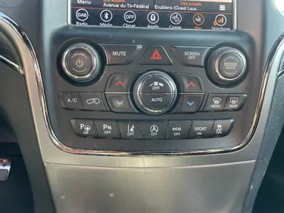 Jeep Grand Cherokee 3.0 CRD — SUV robuste, diesel économe, garantie 1 an — Miniatura 14