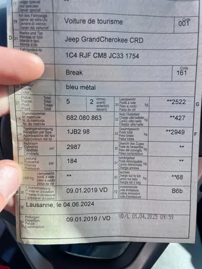 Jeep Grand Cherokee 3.0 CRD — SUV robuste, diesel économe, garantie 1 an — Miniatura 16