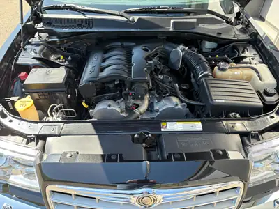 Chrysler 300C 3.5 V6 — Berline américaine de prestige, première main, 54'000 km — Miniatur 9