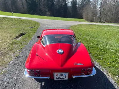 Chevrolet Corvette C2 1965 — Légendaire coupé sport américain, 54'000 km — cruscotto