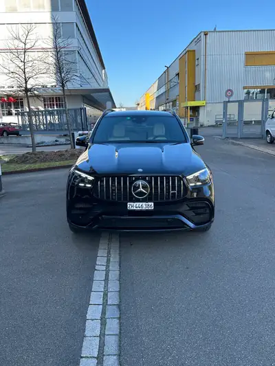 Mercedes-Benz GLE 63 S AMG 4Matic+ — SUV haute performance, 634 ch et équipement premium — intérieur