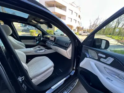 Mercedes-Benz GLE 63 S AMG 4Matic+ — SUV haute performance, 634 ch et équipement premium — Miniature 9