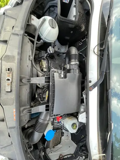 Mercedes-Benz Sprinter 318 CDI Lang — Utilitaire robuste, 116'000 km, diesel fiable — Heckansicht