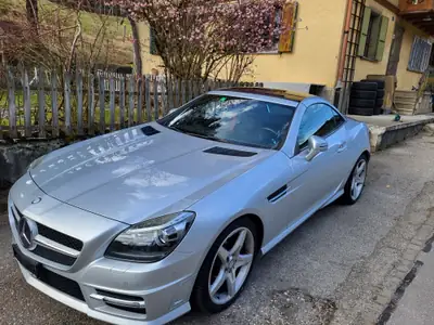 Mercedes-Benz SLK 250 7G-Tronic — Cabriolet sportif, 204 ch et boîte auto fluide — Seitenansicht