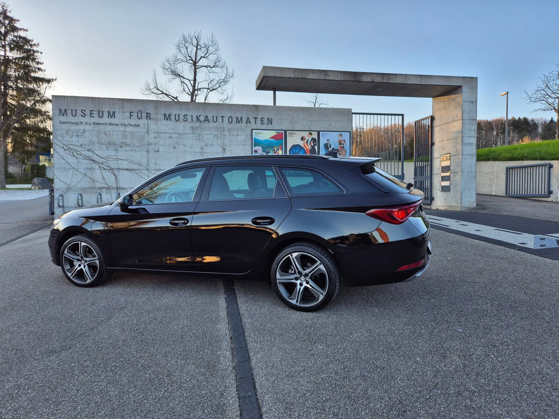 SEAT Leon 2021 occasion Reigoldswil — 1