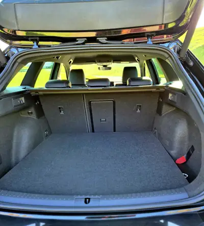 SEAT Leon ST 1.4 eHybrid pHEV — Break hybride rechargeable, 52500 km, exemplaire impeccable — Thumbnail 13
