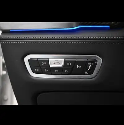 BMW X5M 2020 — SUV haute performance, 625 ch et équipements de luxe — Thumbnail 17