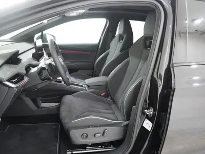 Skoda Enyaq iV 80x SportLine — SUV électrique performant, 75'000 km seulement — intérieur