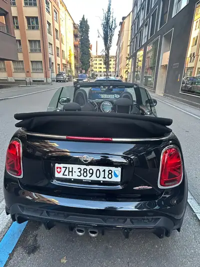 MINI Cabrio Cooper John Cooper Works — Cabriolet sportif 231 ch, très faible kilométrage — side view