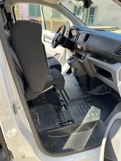Opel Vivaro Cargo-e 75 kWh — Utilitaire électrique performant, 28 000 km — Miniatura 11