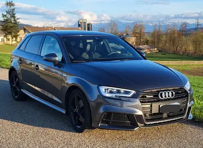 Audi A3 Sportback 40 TFSI Sport quattro — Berline sportive 5 portes, traction intégrale, 140 000 km — exterior view