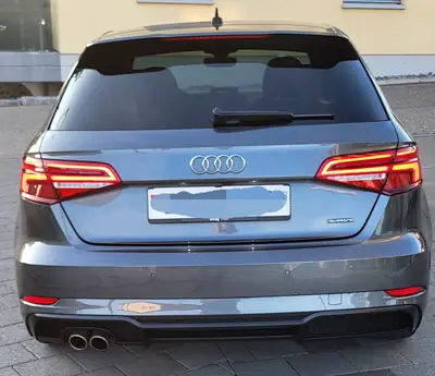 Audi A3 Sportback 40 TFSI Sport quattro — Berline sportive 5 portes, traction intégrale, 140 000 km — Thumbnail 10
