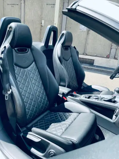 Audi TTS Roadster 370 ch — Cabriolet sportif quattro, 75'000 km seulement — Miniatura 11