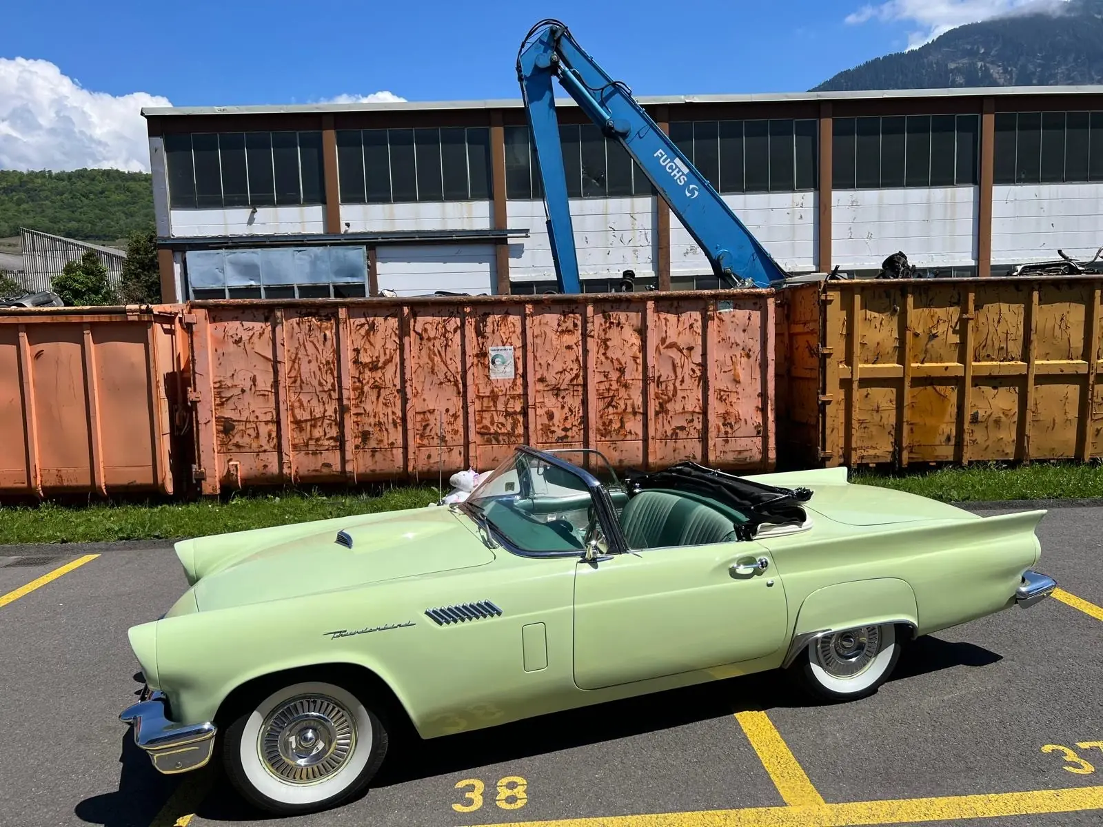 Ford Thunderbird 1957 occasion Lausanne — 3