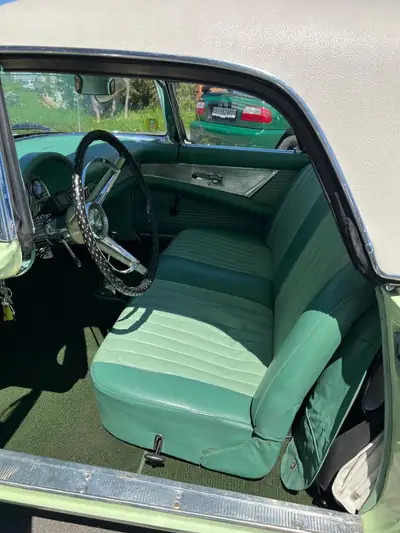 Ford Thunderbird 1957 — Le cabriolet mythique américain, seulement 30'000 km — Miniatur 8