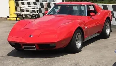 Chevrolet Corvette Cabriolet 1974 — Légendaire roadster américain, kilométrage préservé — Miniature 25