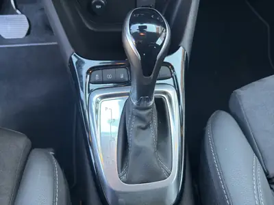 Opel Crossland X 1.2i Elegance — SUV compact automatique, 14 500 km seulement — Thumbnail 23