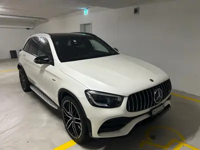 Mercedes-Benz GLC 43 AMG — SUV performance 390 ch, toit panoramique et caméra 360° — côté