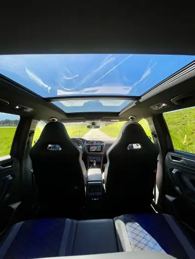 VW Tiguan R 2.0 TSI 321 ch — Performance et sportivité dans un SUV compact 4Motion — Thumbnail 15
