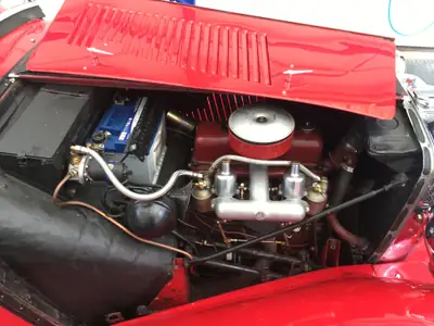 MG TD 1953 — Roadster cabriolet vintage, moteur essence 1247cc, authentique British classic — Miniature 10