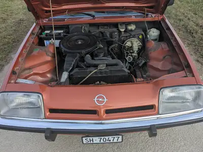 Opel Manta Berlinetta 2.0 — Coupé sportif des années 70, sans accident — Miniatura 7