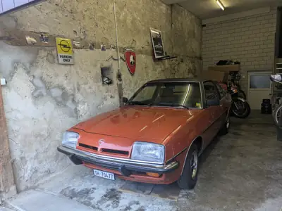 Opel Manta Berlinetta 2.0 — Coupé sportif des années 70, sans accident — Miniatura 8