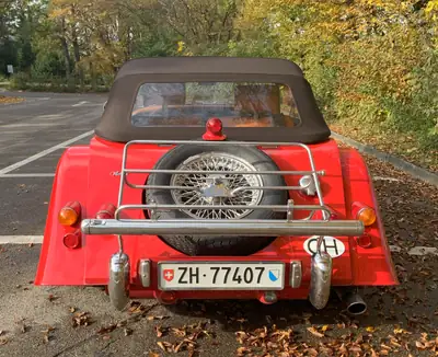 Morgan Plus 4 2.0 Swiss Pack — British Legend, seulement 21'000 km — cruscotto