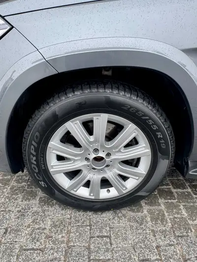 Mercedes-Benz GLS 400 4Matic — SUV 7 places premium, moteur 333 ch essence — Miniature 8