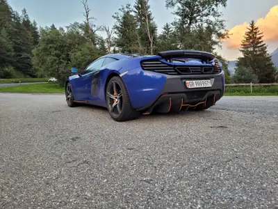 McLaren 650S Coupé — Supercar britannique 650 ch, 39'000 km, sans sinistre — Heckansicht