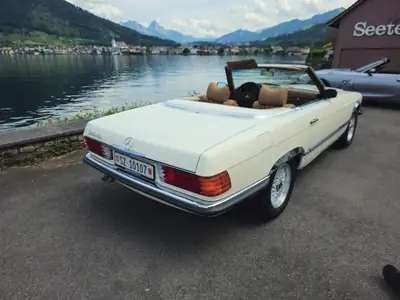 Mercedes-Benz SL 350 — Cabriolet de légende 1972, sans accident — cruscotto