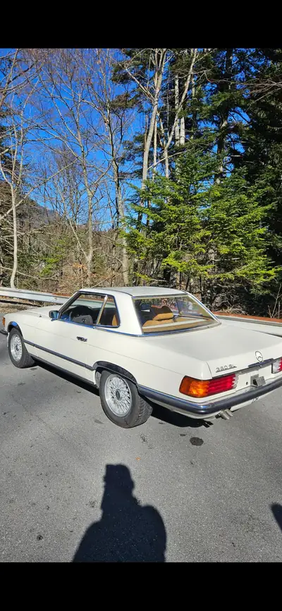 Mercedes-Benz SL 350 — Cabriolet de légende 1972, sans accident — dettaglio
