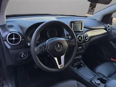 Mercedes-Benz B 180 7G-DCT — Monospace compact économique, entretien suivi, navigation incluse — Thumbnail 10