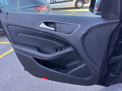 Mercedes-Benz B 180 7G-DCT — Monospace compact économique, entretien suivi, navigation incluse — Thumbnail 12
