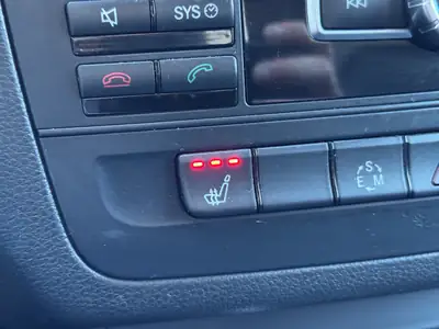 Mercedes-Benz B 180 7G-DCT — Monospace compact économique, entretien suivi, navigation incluse — Thumbnail 25