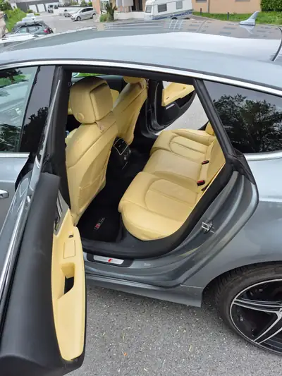 Audi S7 Sportback 4.0 TFSI V8 — Performance extrême et 139'000 km sans accident — Miniature 9