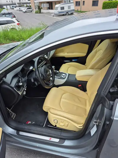 Audi S7 Sportback 4.0 TFSI V8 — Performance extrême et 139'000 km sans accident — Miniature 11