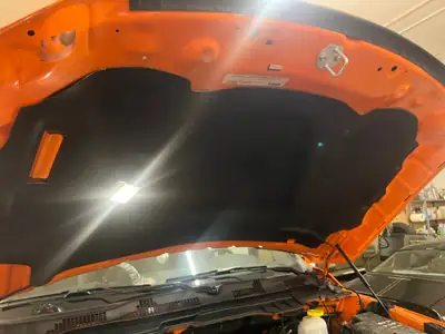 Dodge Ram Sport Crew Cab — 400 ch, édition limitée mondiale, orange sportif — Miniatur 11