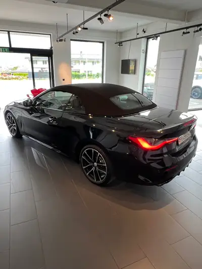 BMW M440i xDrive Cabriolet — Roadster sportif hybride 374 ch, 11'000 km — Außenansicht