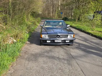 Mercedes-Benz SL 500 — Chef-d'œuvre cabriolet de 1989, état d'origine exceptionnel — Miniature 7
