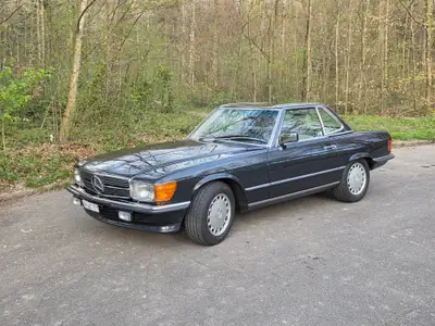 Mercedes-Benz SL 500 — Chef-d'œuvre cabriolet de 1989, état d'origine exceptionnel — Miniature 8