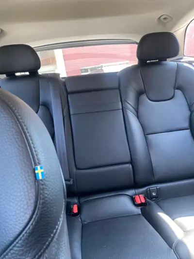 Volvo XC60 T5 AWD Inscription — SUV premium suédois, 89'000 km seulement — Armaturenbrett