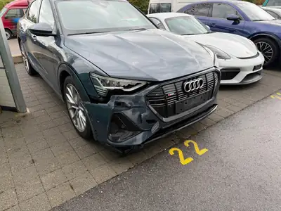 Audi e-tron 50 Sportback S Line — SUV électrique premium, 53'000 km seulement — arrière