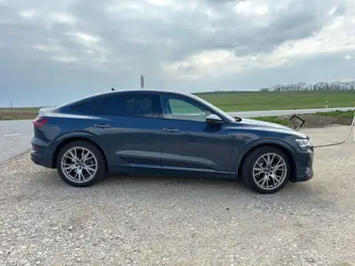 Audi e-tron 50 Sportback S Line — SUV électrique premium, 53'000 km seulement — détail