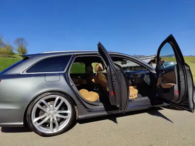 Audi RS6 Avant 560 ch — Break de prestige, V8 biturbo et technologie quattro — Miniatura 10