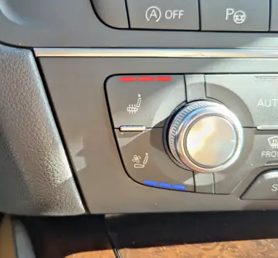 Audi RS6 Avant 560 ch — Break de prestige, V8 biturbo et technologie quattro — Miniatura 19