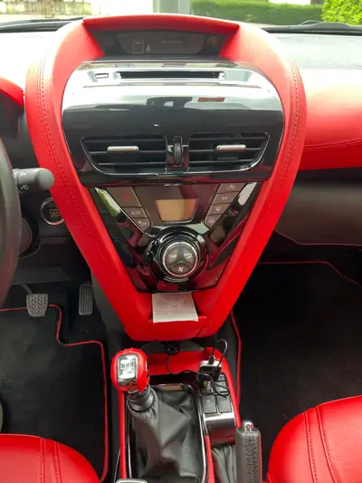 Aston Martin Cygnet — L'icône britannique compacte, 40 000 km seulement — Miniature 16